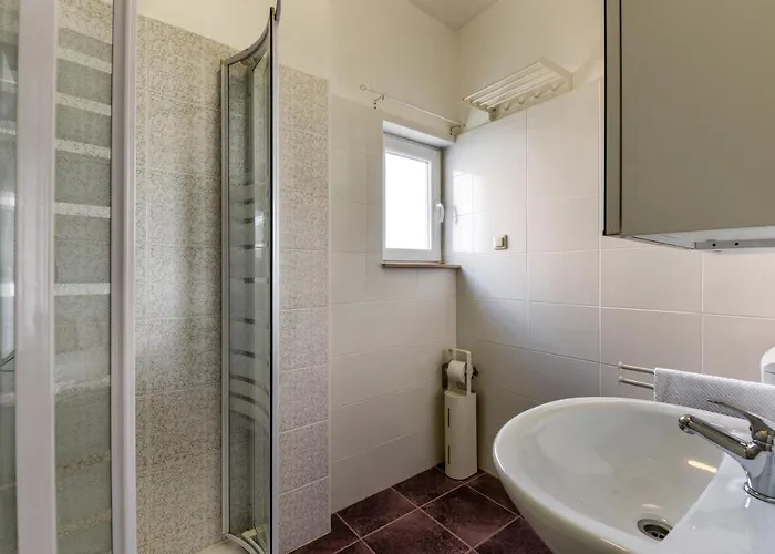 Lrs 2 In The Centar Of