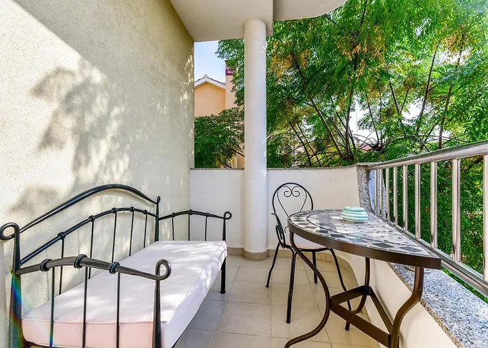 Lrs 2 In The Centar Of Appartement *