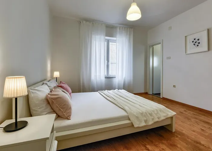 Lrs 2 In The Centar Of Appartement Zadar